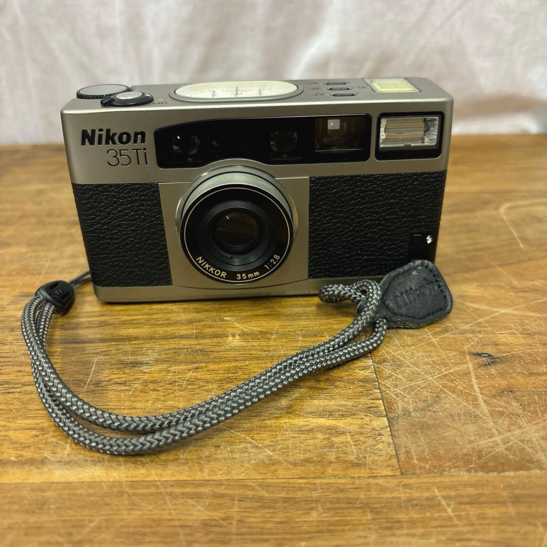 Nikon35Ti コンパクトフィルムカメラ