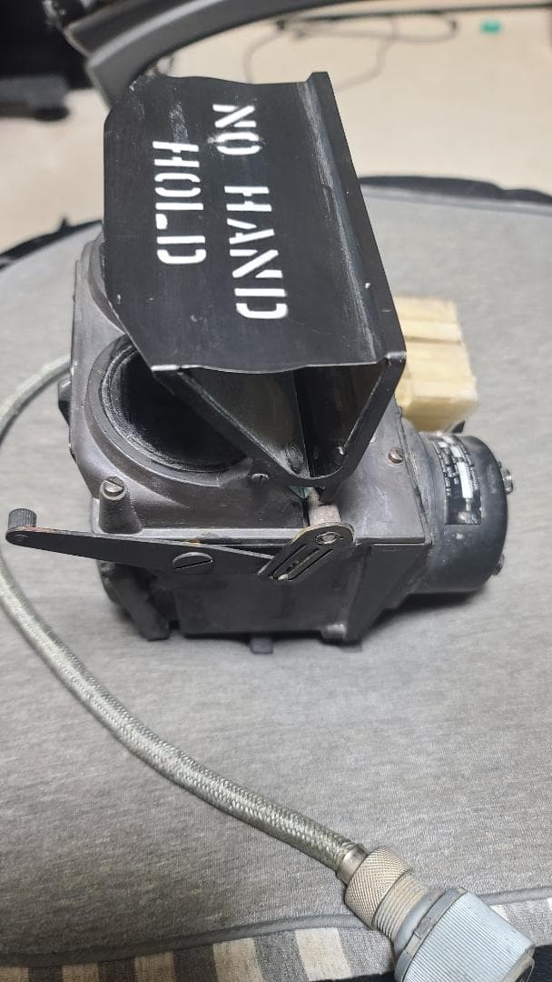 朝鮮戦争を戦った F 86セイバーの照準器 サイト