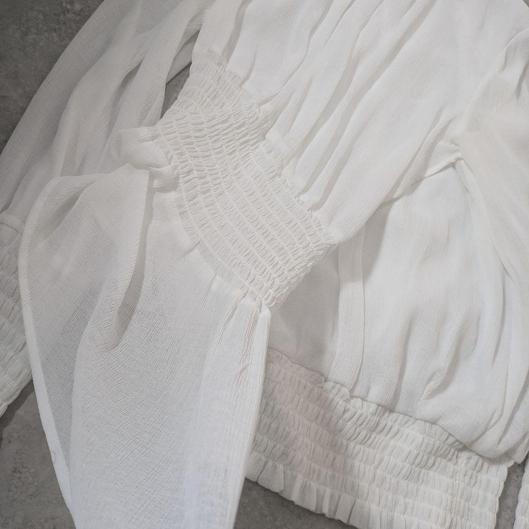 新品✨️ シアー　シャーリング　ペプラム　ブラウス　アンスリード