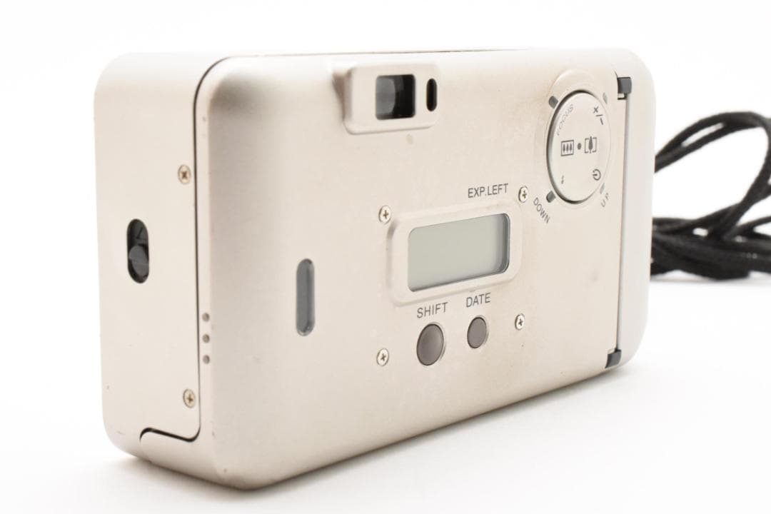 富士フィルム　FUJIFILM TIARA ZOOM コンパクトフィルムカメラ