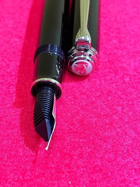 ほぼ未使用品 ペリカン スーベレーン M805 ブラック EF 即日配送