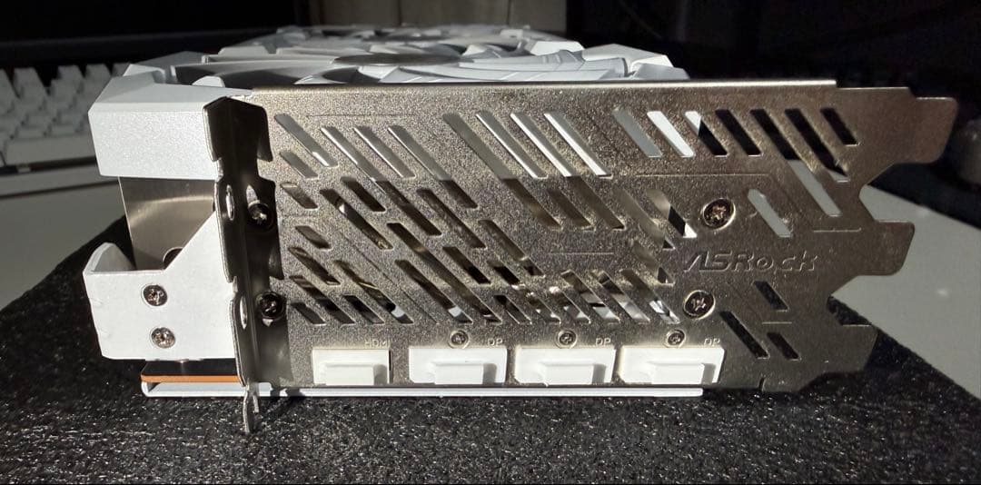 Radeon RX 7900 XTX Taichi White 24GB 美品