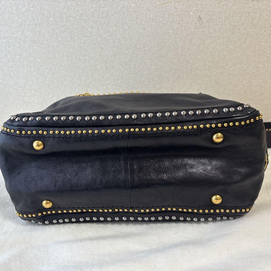 【希少・極美品】プラダ スタッズ 2way ショルダーバッグ ハンドバッグ 黒