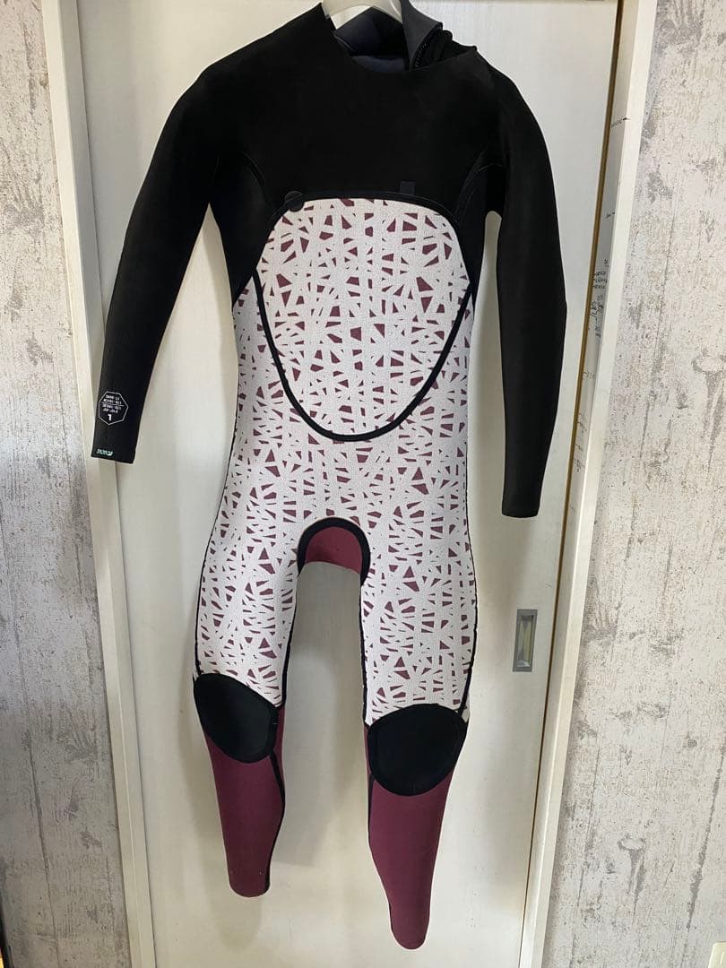 visslaフード付き5/4mmフルスーツLサイズ