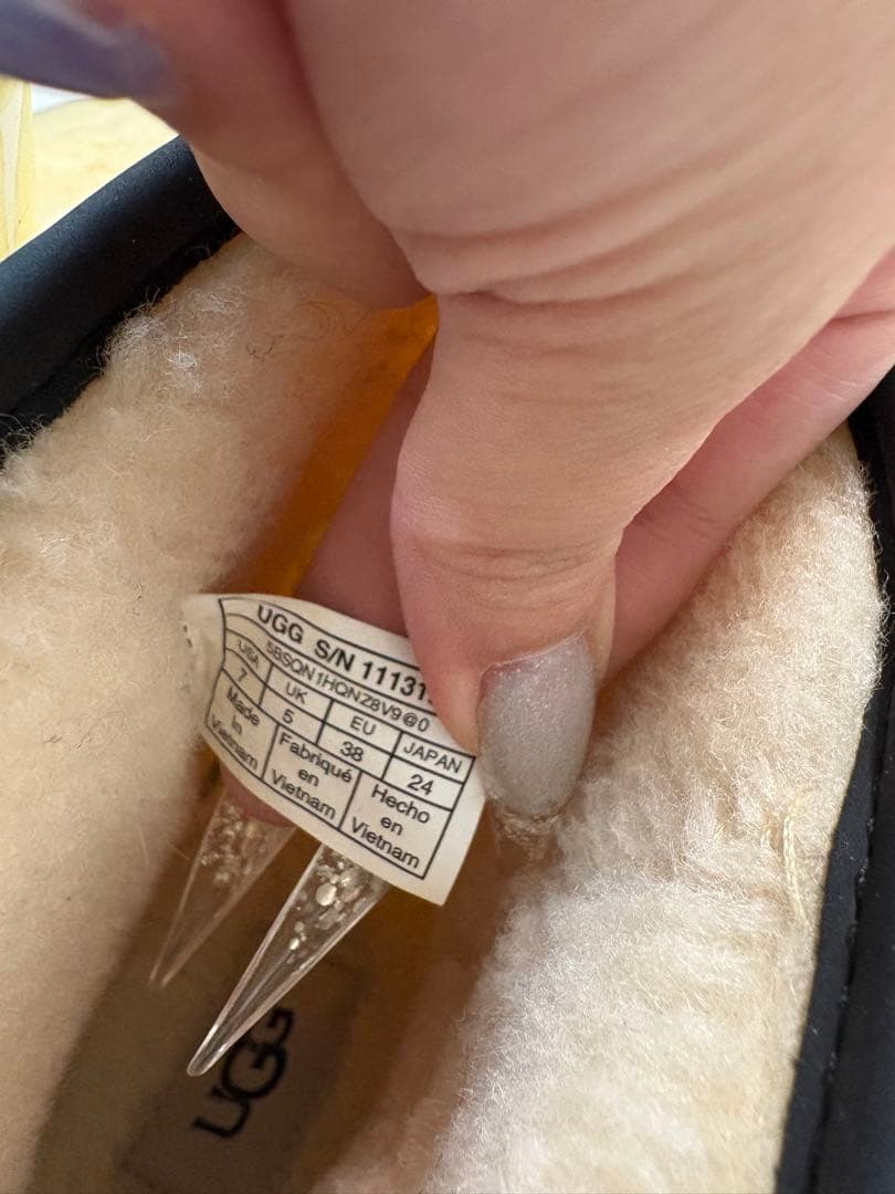 UGG クラシッククリアミニ　ブーツ