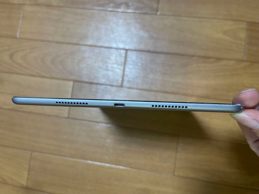 Apple iPad pro 10.5インチ256GB