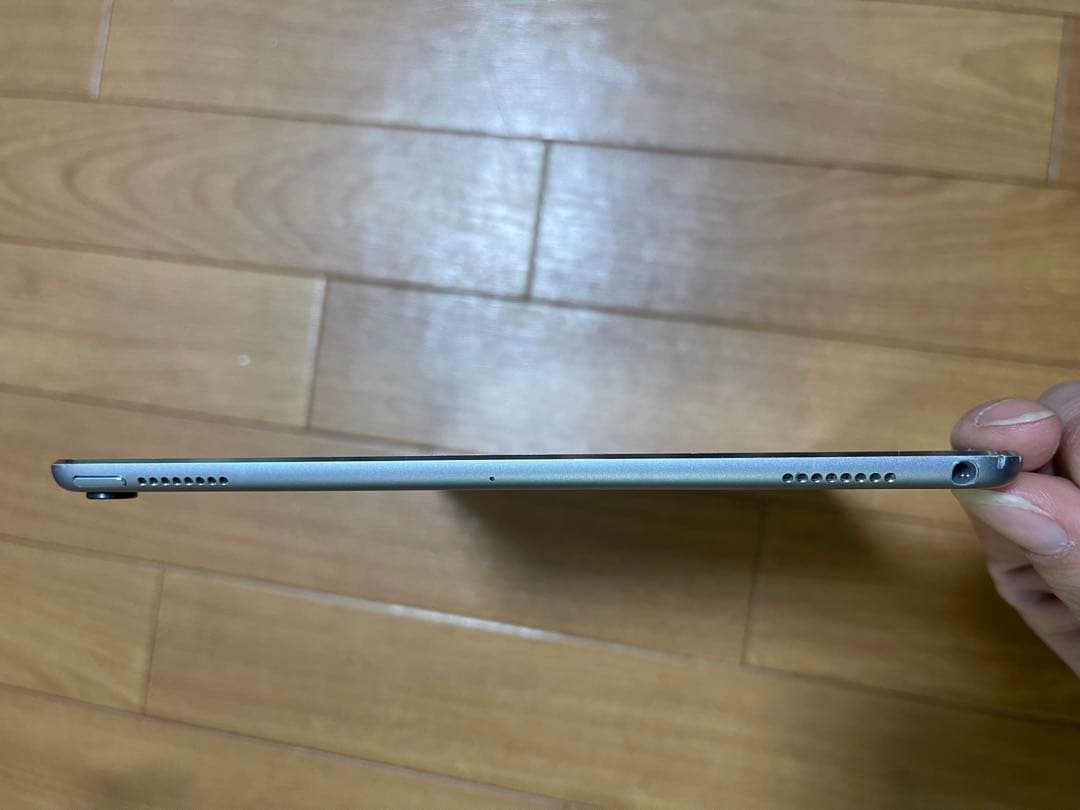 Apple iPad pro 10.5インチ256GB