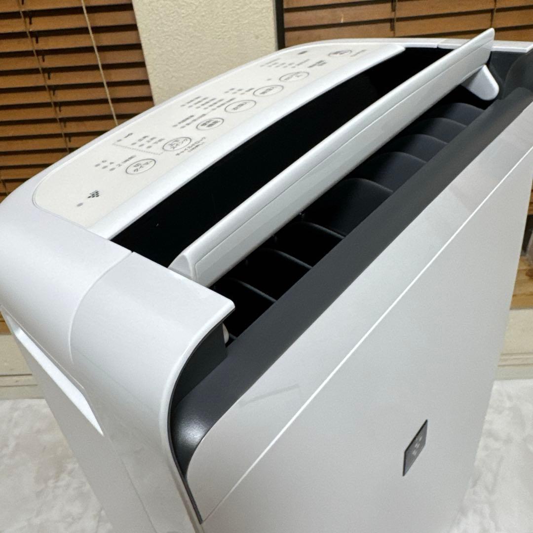 ほぼ未使用 SHARP 衣類乾燥除湿機 コンプレッサー方式 15畳/30畳