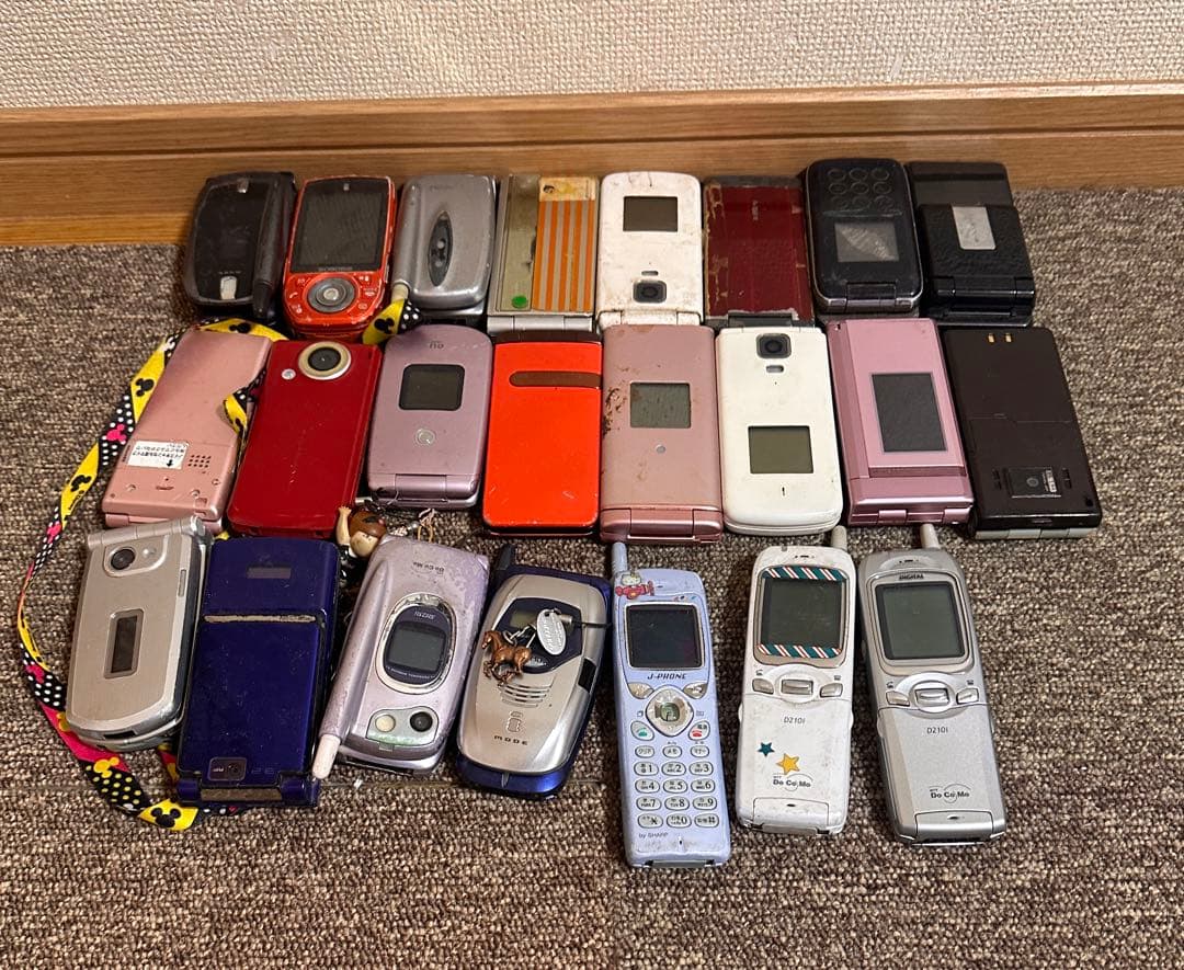 ジャンク品　ガラケー　93台　まとめ