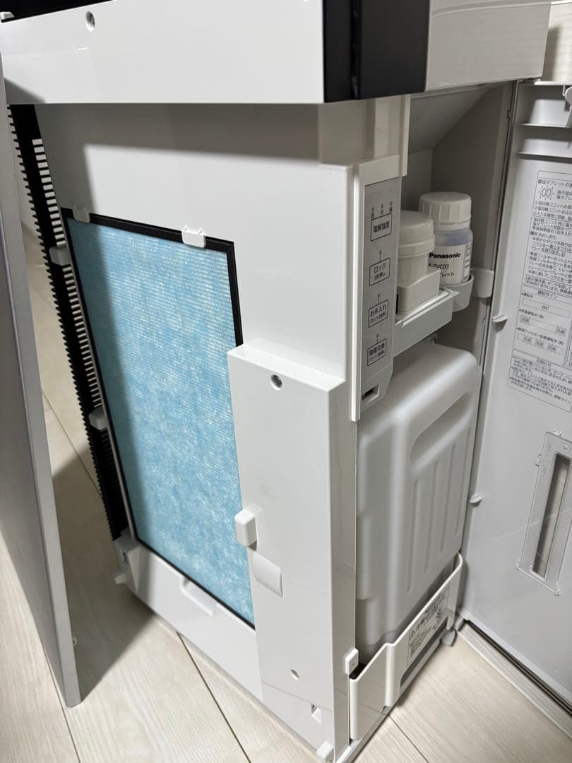 パナソニック空間除菌脱臭機ジアイーノFMV5400美品22年製タブレット有り♪