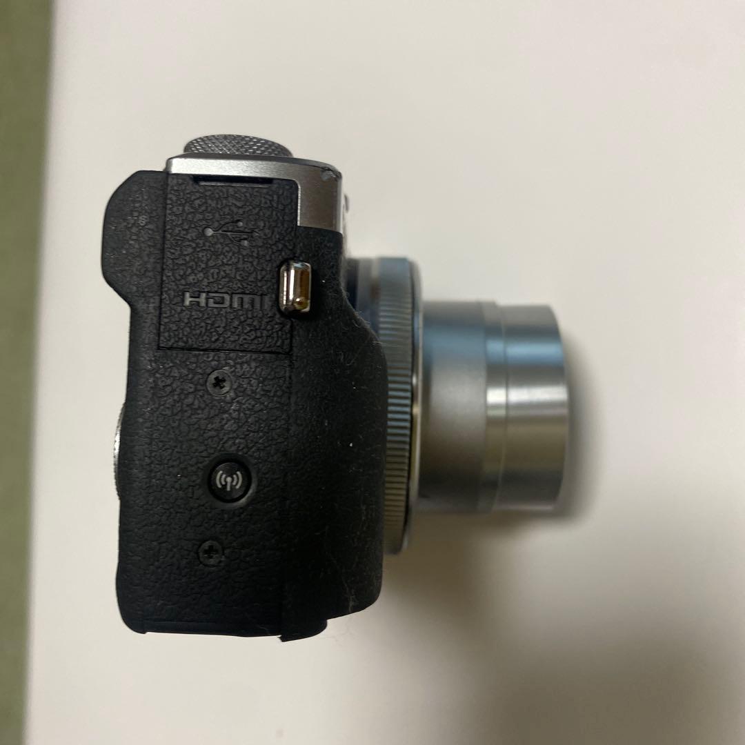 じ*こ様 Canon G7 X コンパクトデジタルカメラ　ジャンク品！