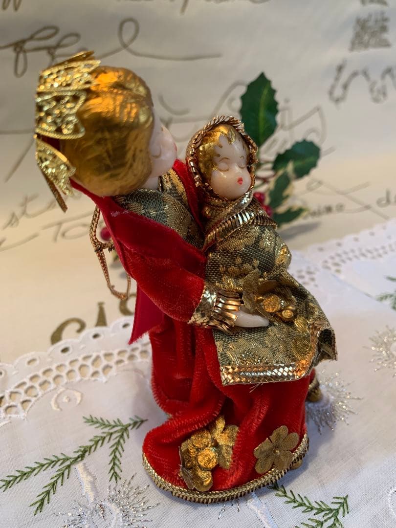 西ドイツ製　ビンテージのkoestel社の聖母子のお人形！丁寧に造られた可愛い！