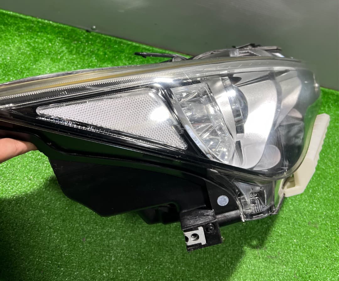 日産純正 V37/HV37/YV37 スカイライン 前期 LED ヘッドライト