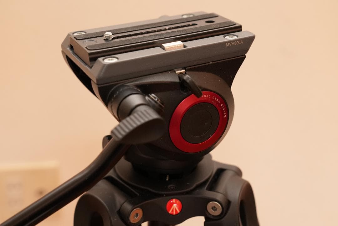 Manfrotto フルードビデオ雲台 ツイン3段アルミ三脚 MVK500AM