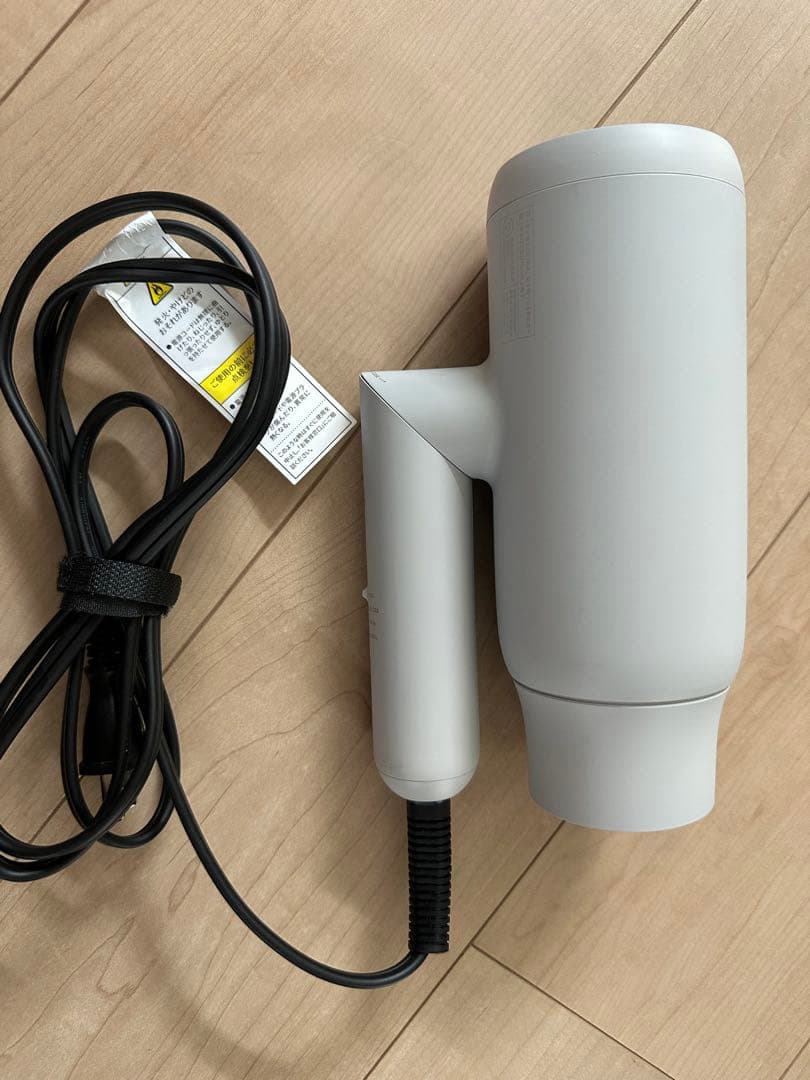 サロニア ドライヤー スムースシャイン