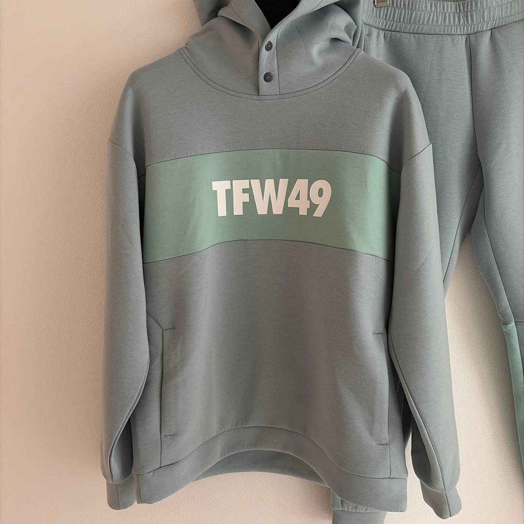 TFW49 フーディー・パンツセット