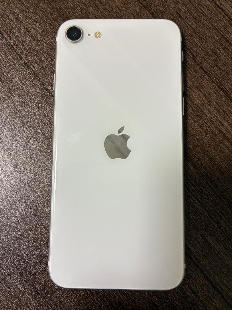 美品 iPhoneSE (第2世代) ホワイト 64GB 本体のみ