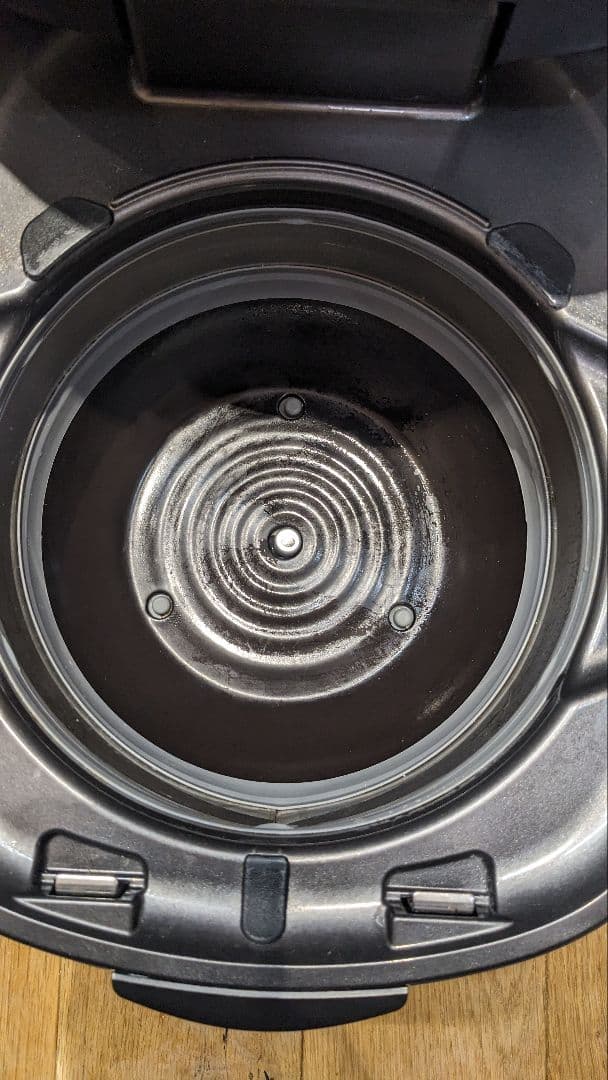 美品タイガー魔法瓶　TIGER JPL-A100 炊飯器圧力IH 土鍋