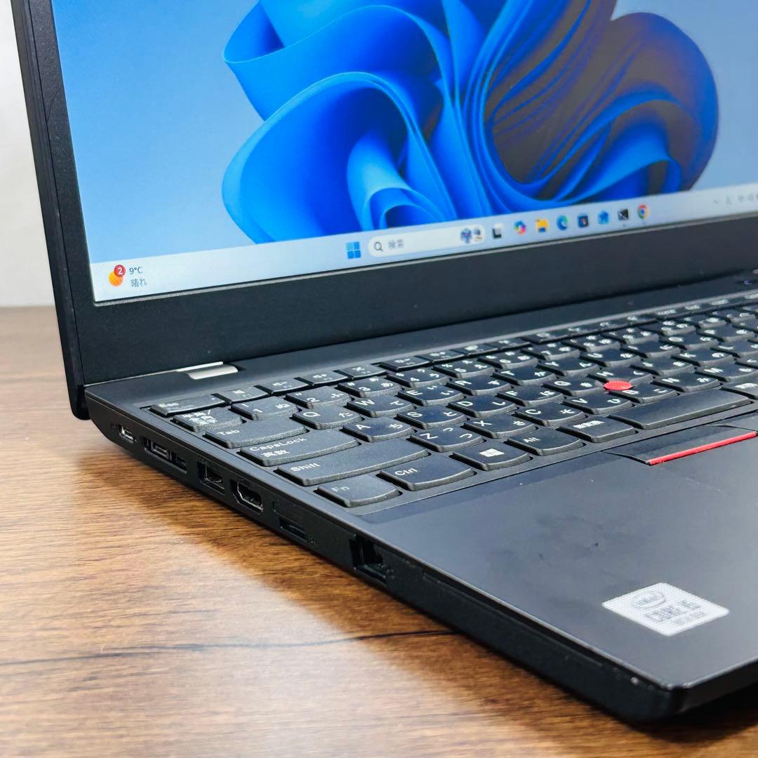 第10世代ノートパソコン★SSD512GB Lenovo/Win11/オフィス