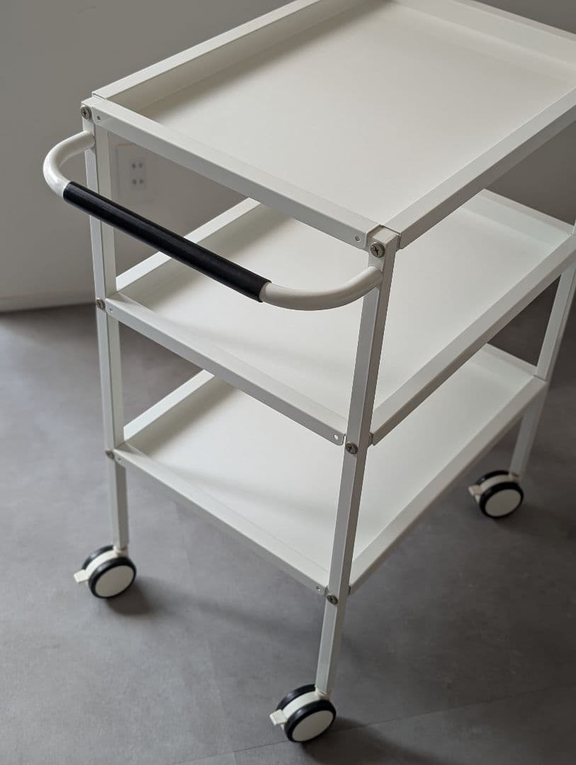 USED/スチール ワゴンラック メディカルワゴン モダン サロンワゴン