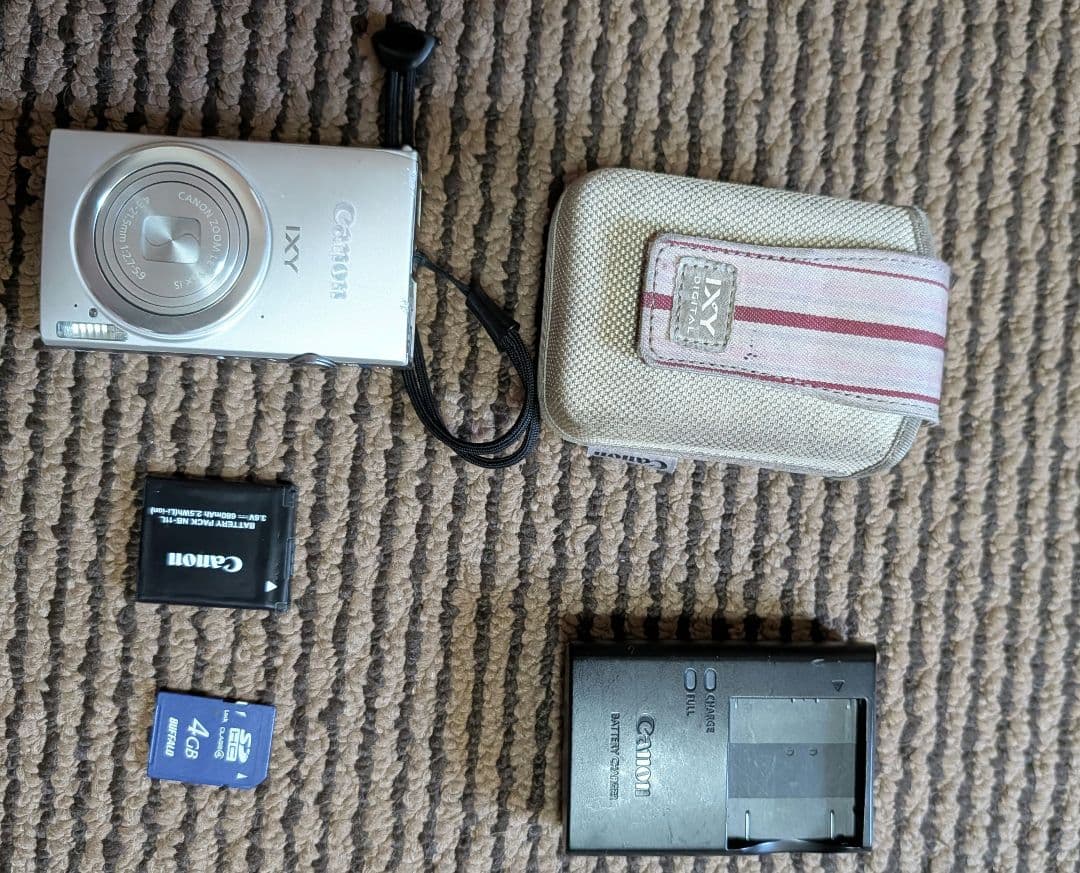 【ジャンク】Canon IXY 430F シルバー (タッチパネル不良・撮影可)