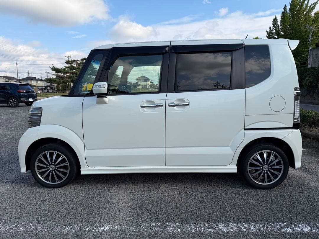 ホンダN-BOXカスタムG・ターボSSパッケージ4WD⭐️車検2年付き⭐️綺麗‼️