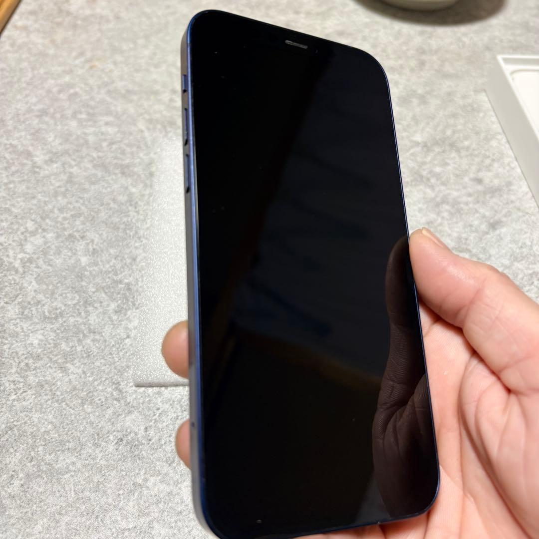 スマートフォン本体 iPhone12 64gb