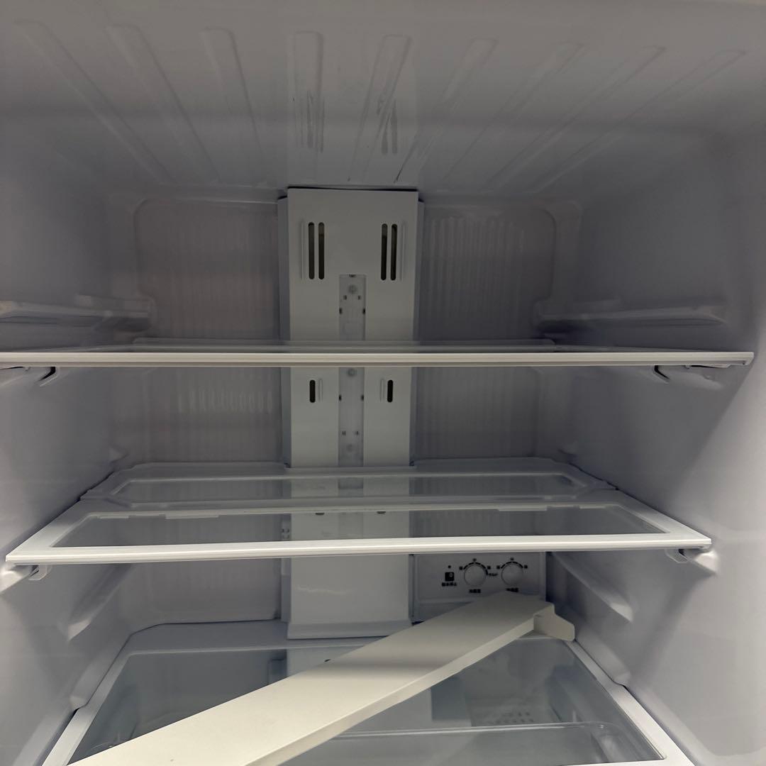 三菱ノンフロン3ドアサイズ　冷凍冷蔵庫 2022年式　330L