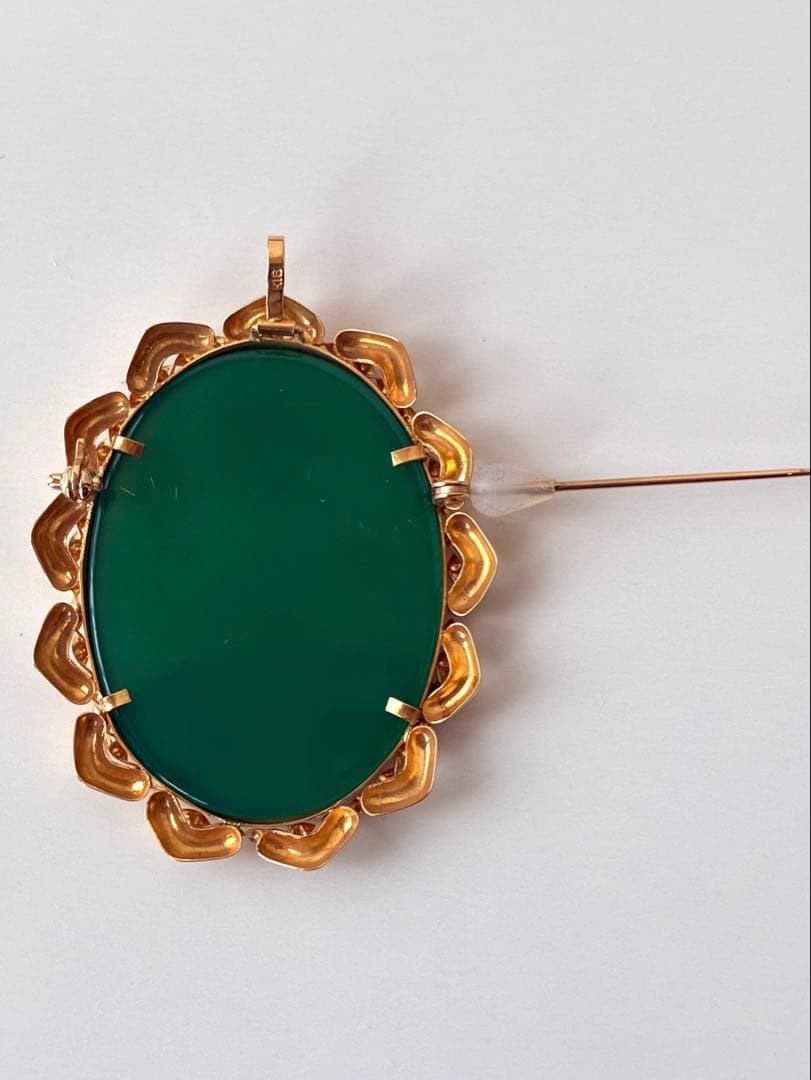 K18グリーンメノウ　カメオブローチペンダント