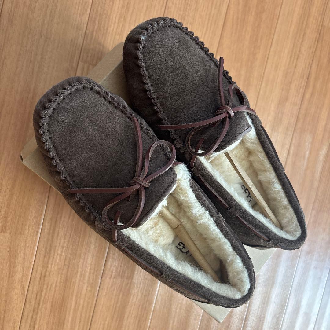 UGGアグレディースDAKOTAダコタ ブラウン モカシン 25アウトレット新品