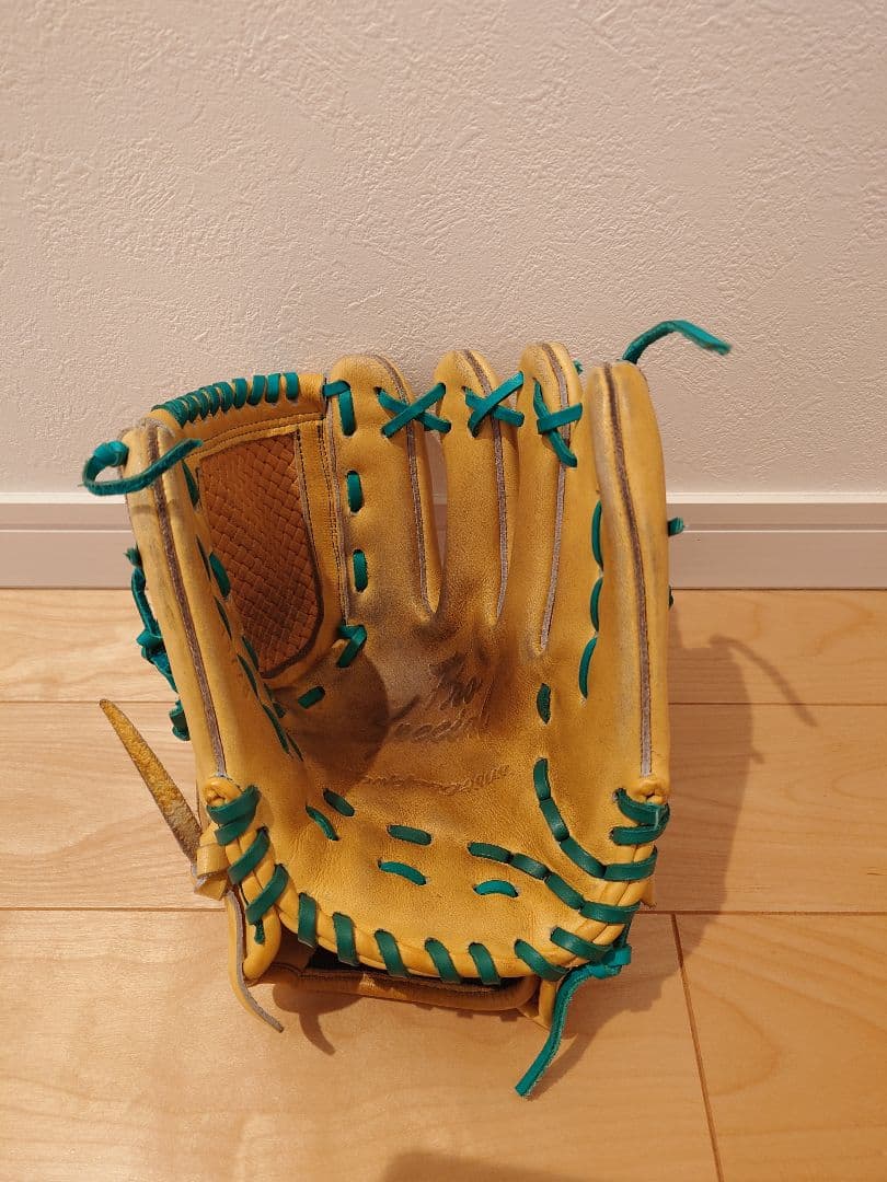 【値下げ！】ワールドペガサス 軟式 投手 内野手