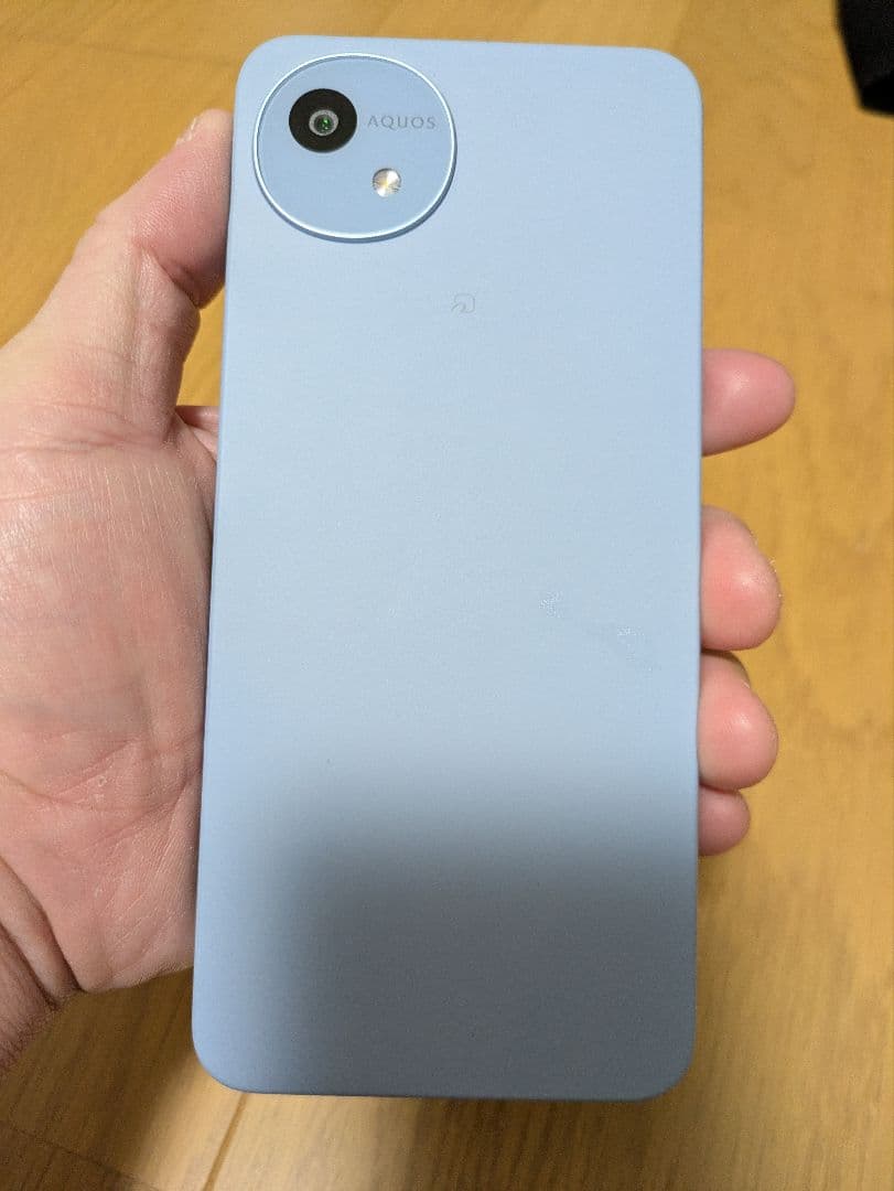 AQUOS with 4（ドコモ）