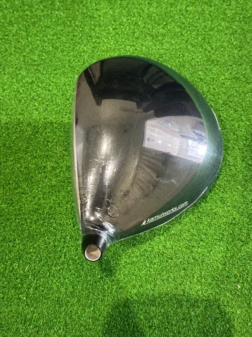 カムイ ドライバー 10.5度　199.3g　スリーブ式