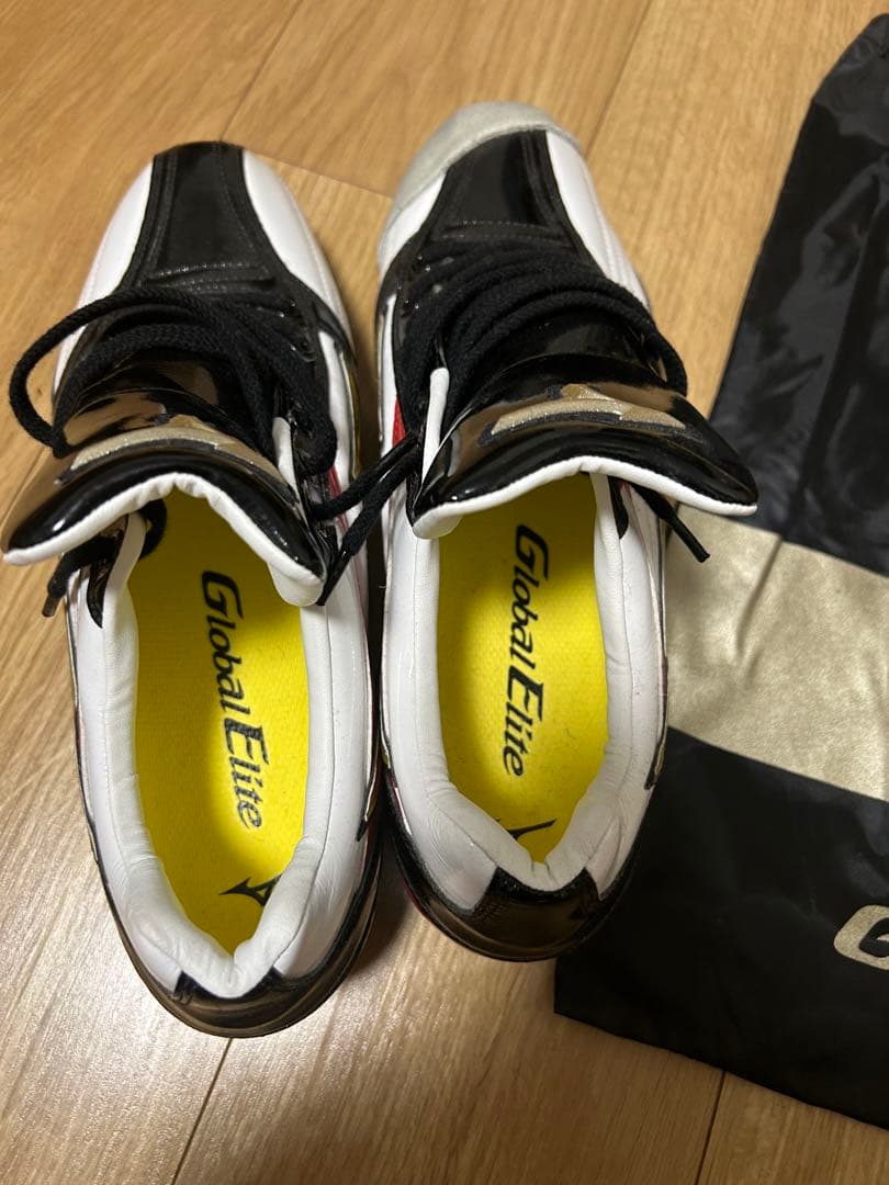 Mizuno Global Elite 野球スパイク 紐タイプ