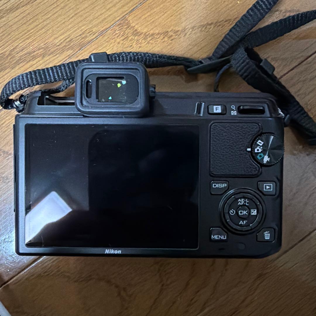 Nikon 1 V1 デジタル一眼レフ ブラック