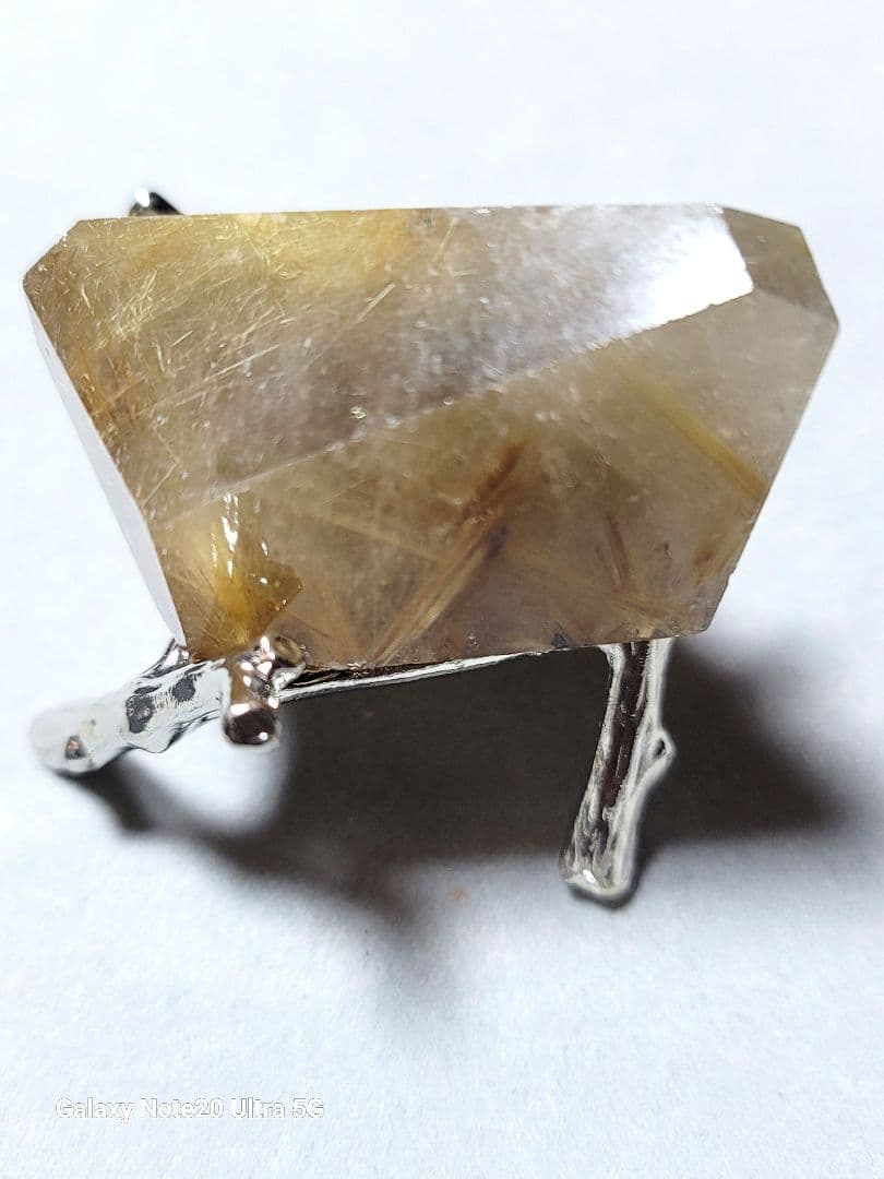 天然石　ルチルクォーツ原石