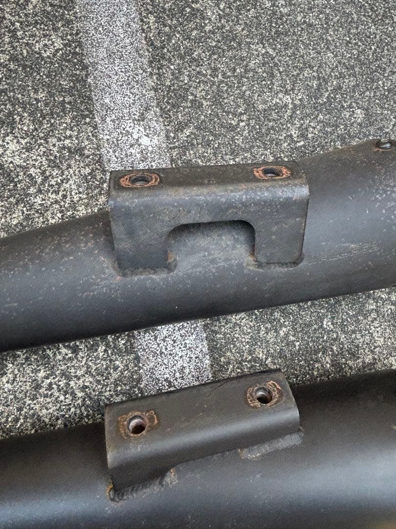 w650 BRAT STYLE マフラー