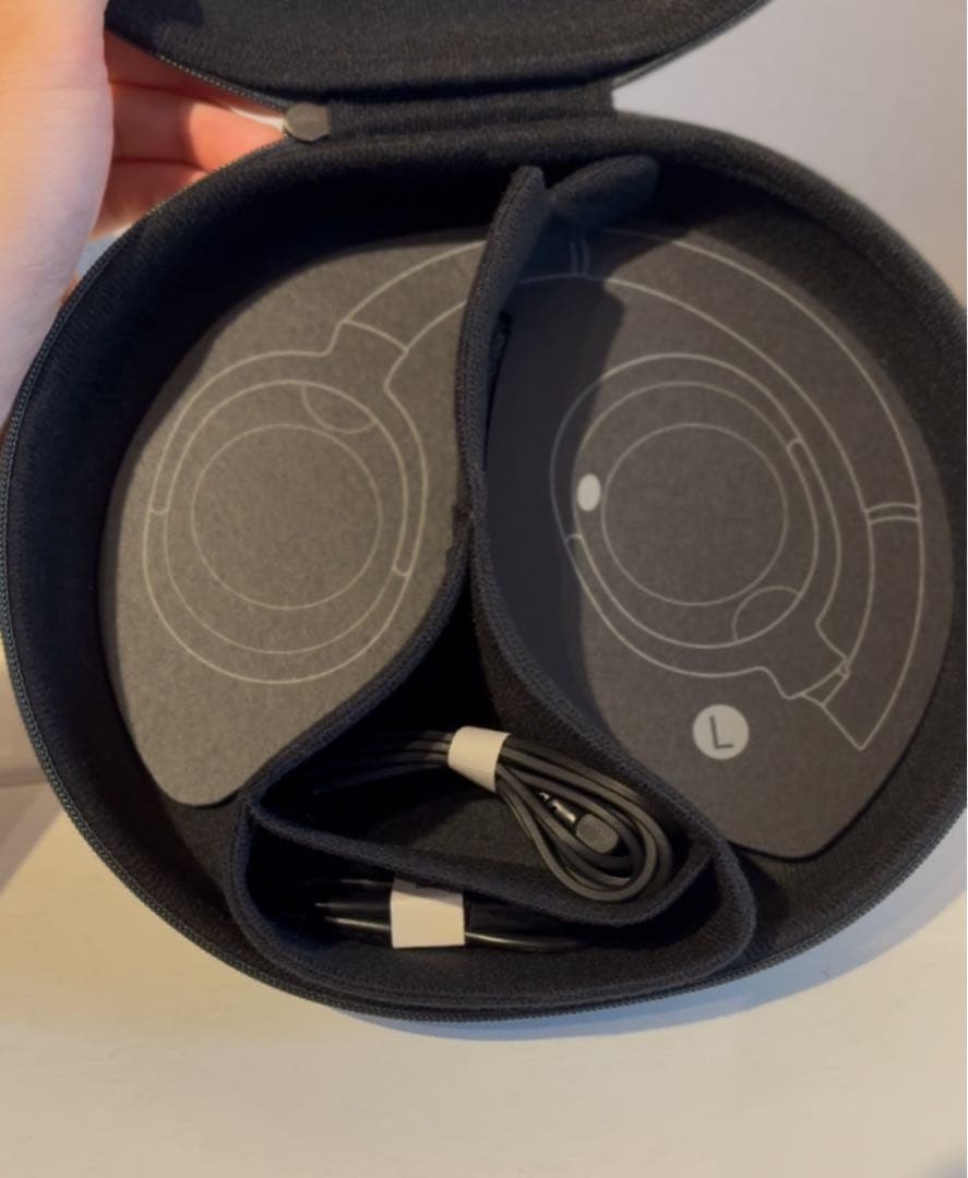 新品！　SONY ULT WEAR ホワイト