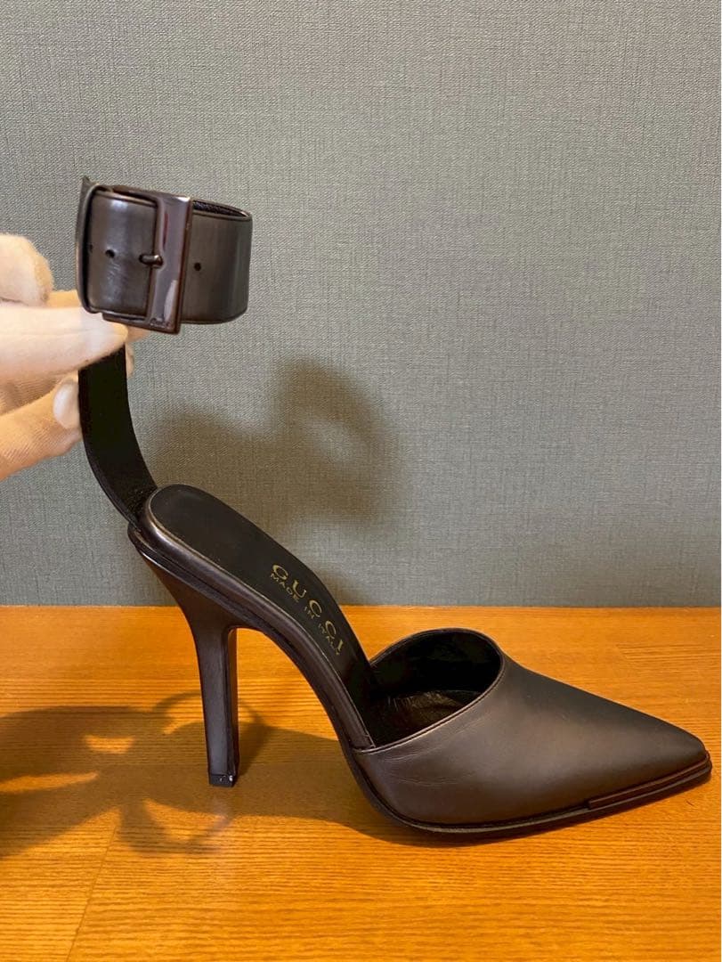 GUCCI グッチ　アンクルストラップ　ミュール　パンプス　ピンヒール