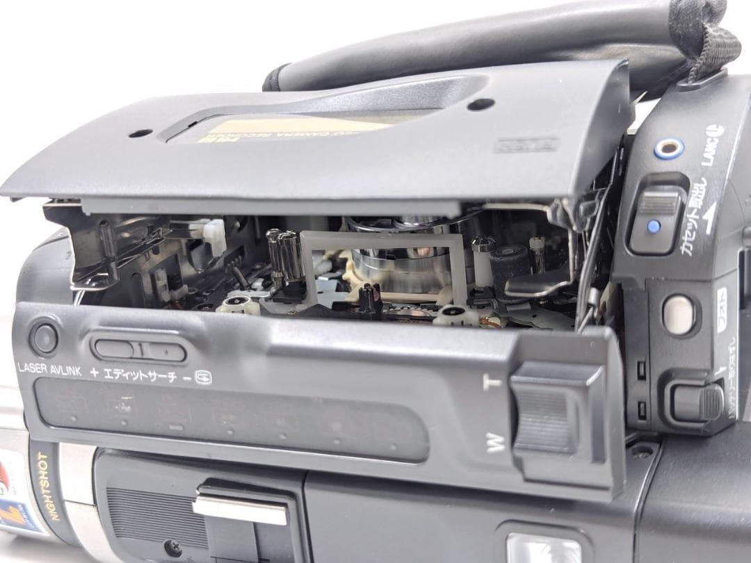 8mmテープのダビングに！ SONY ビデオカメラ CCD-TRV95 03