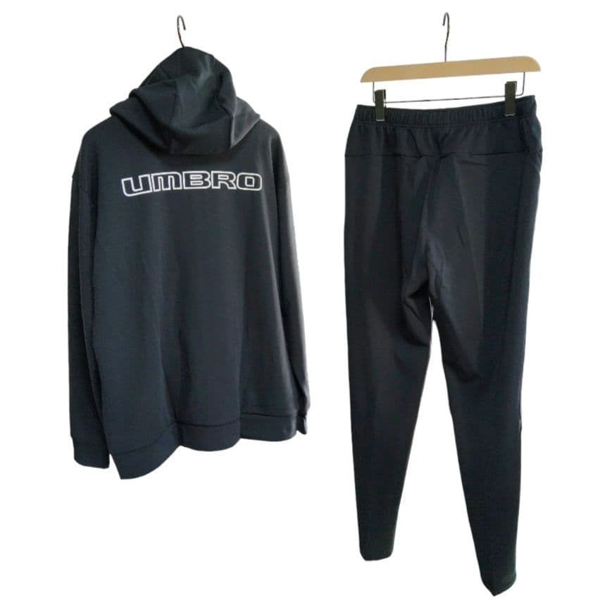 新品 アンブロ スウェジャー 上下セットアップ(フルジップパーカー×パンツ)