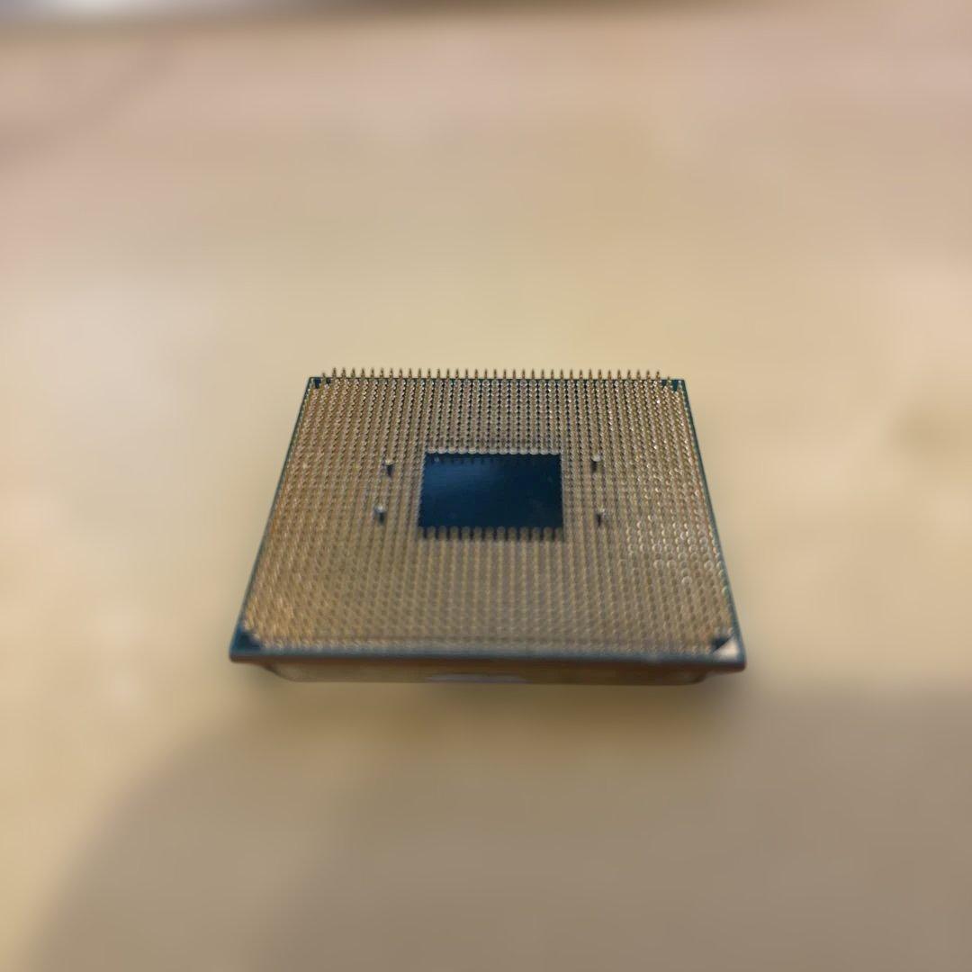 AMD Ryzen 7 2700 (純正クーラー & グリスのおまけ付き)