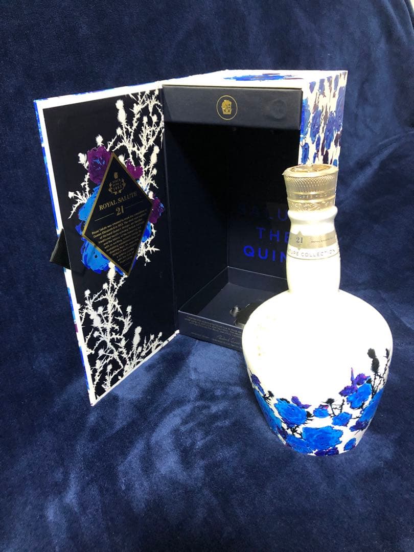 【限定デザイン】ロイヤルサルート21年　リチャードクインエディション　外箱付き