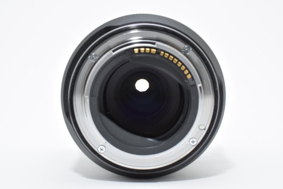 ■ほぼ新品■ キヤノン RF14-35mm F4 L IS USM #C700