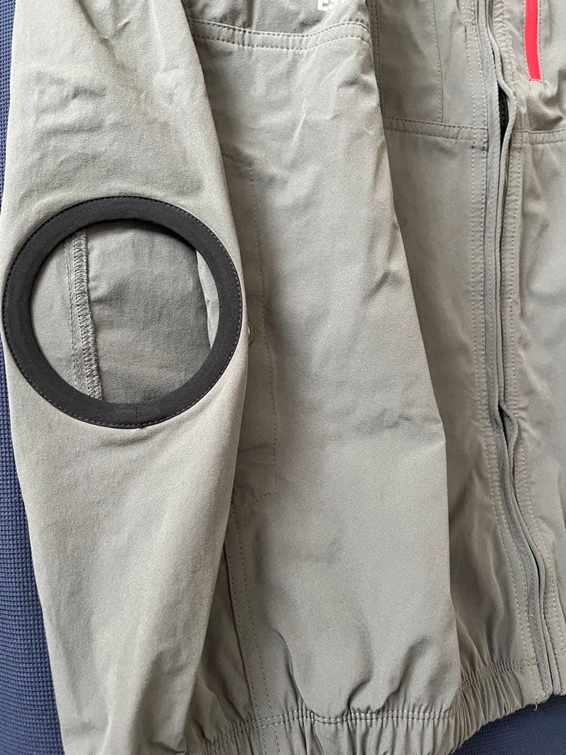 バートル AC2004 エアーベスト　クラフト サイドファン バッテリー２セット