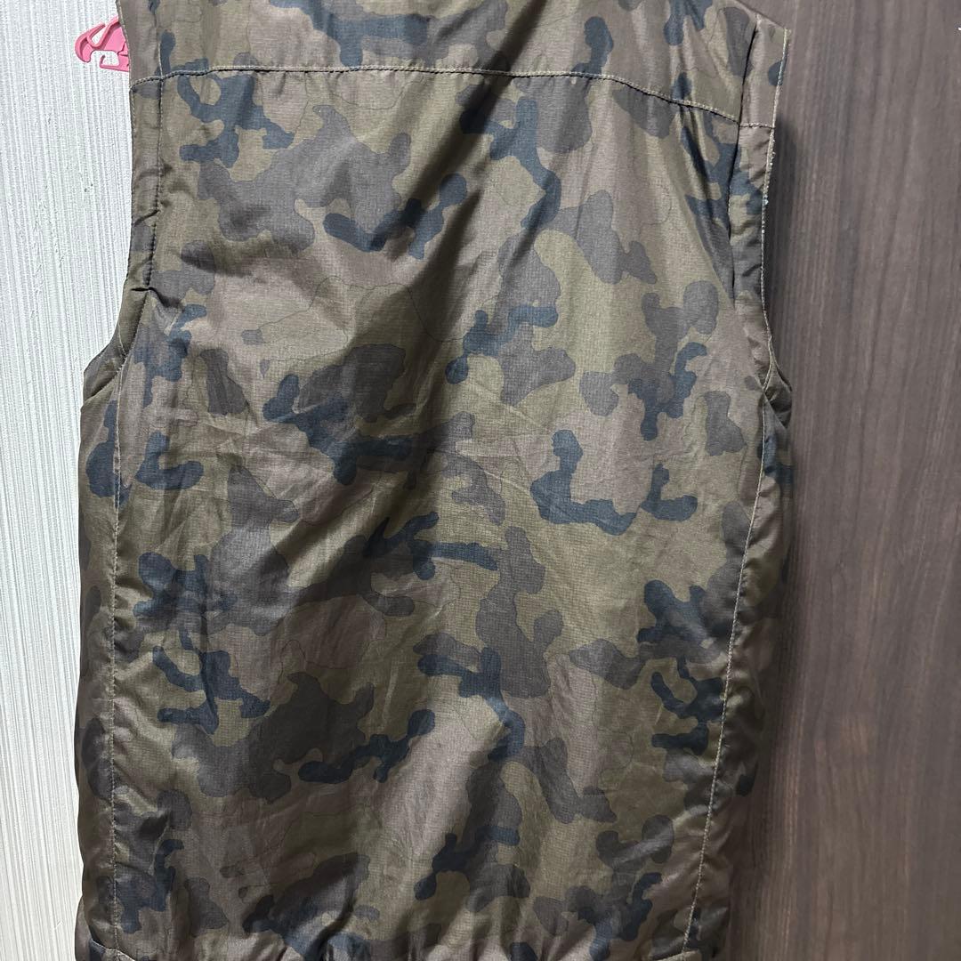 迷彩ダウンベスト　ショート丈