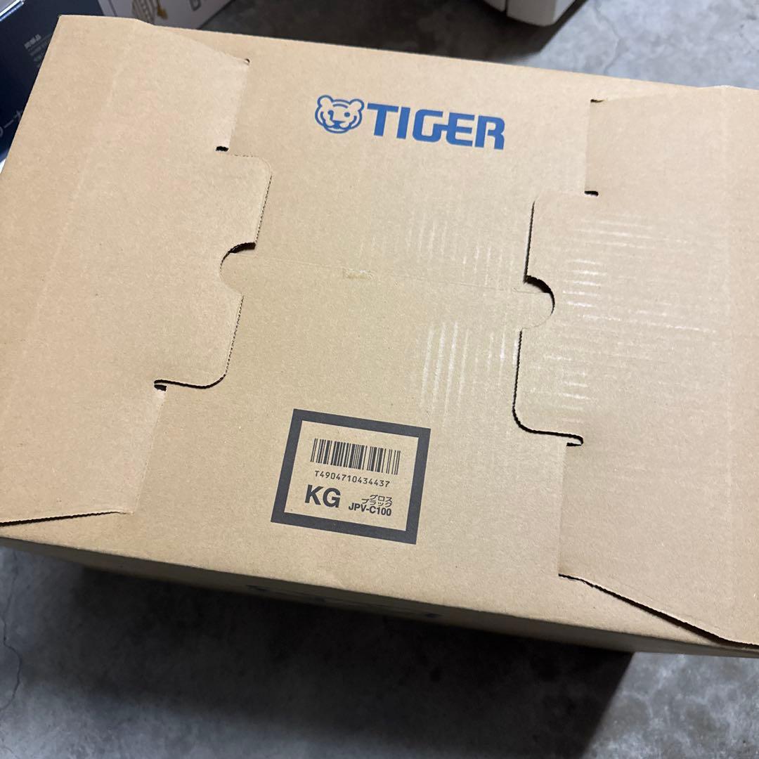 【新品】タイガー　圧力IHジャー炊飯器　炊きたて　JPV-C100　5.5合