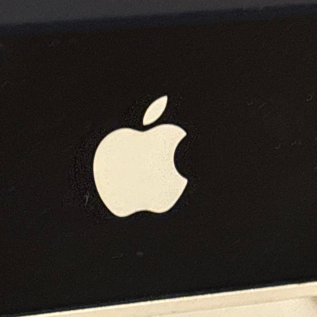 Apple LED Cinema Display 24インチ A1267