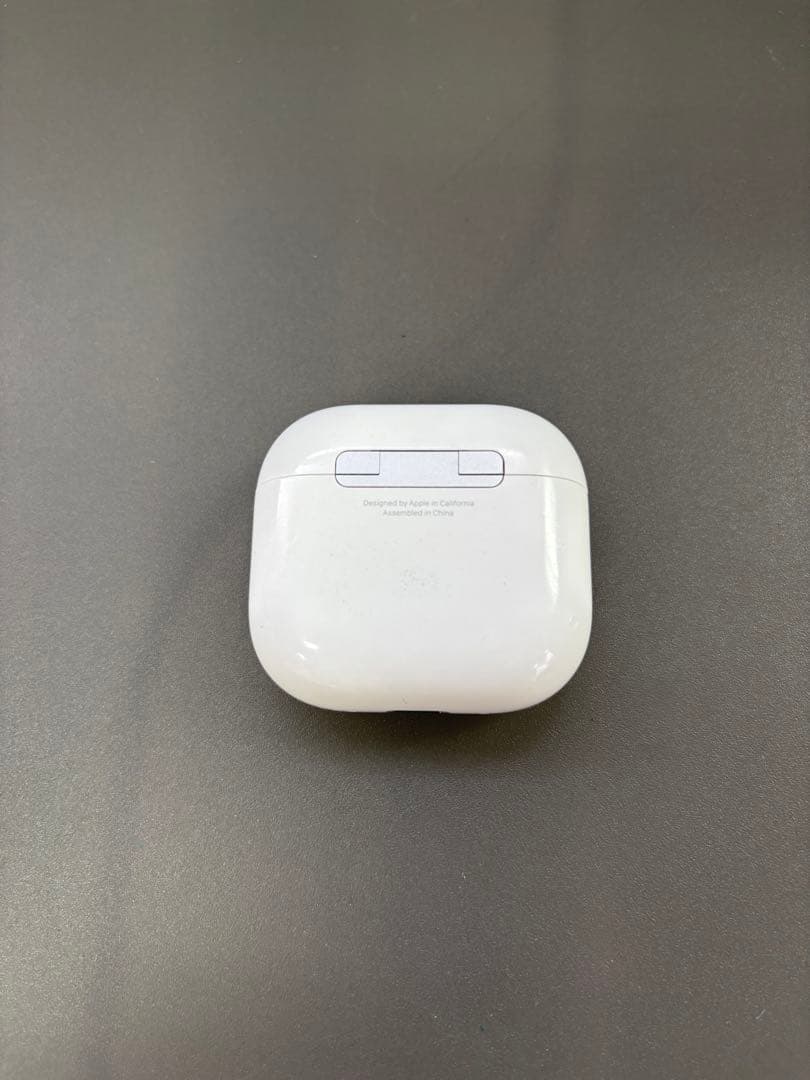 【訳あり】 AirPods 第4世代/ノイズキャンセリング対応/<No1887>