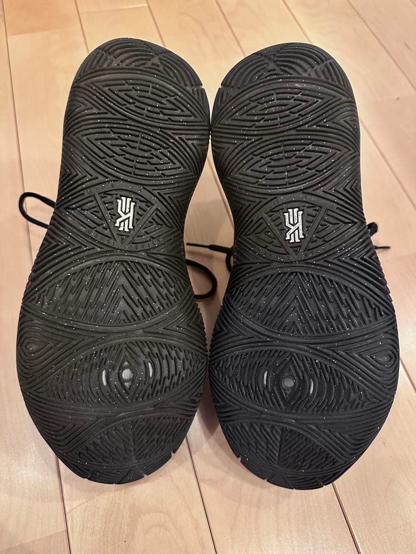 シューズ(男性用) Nike KYRIE 5 EP